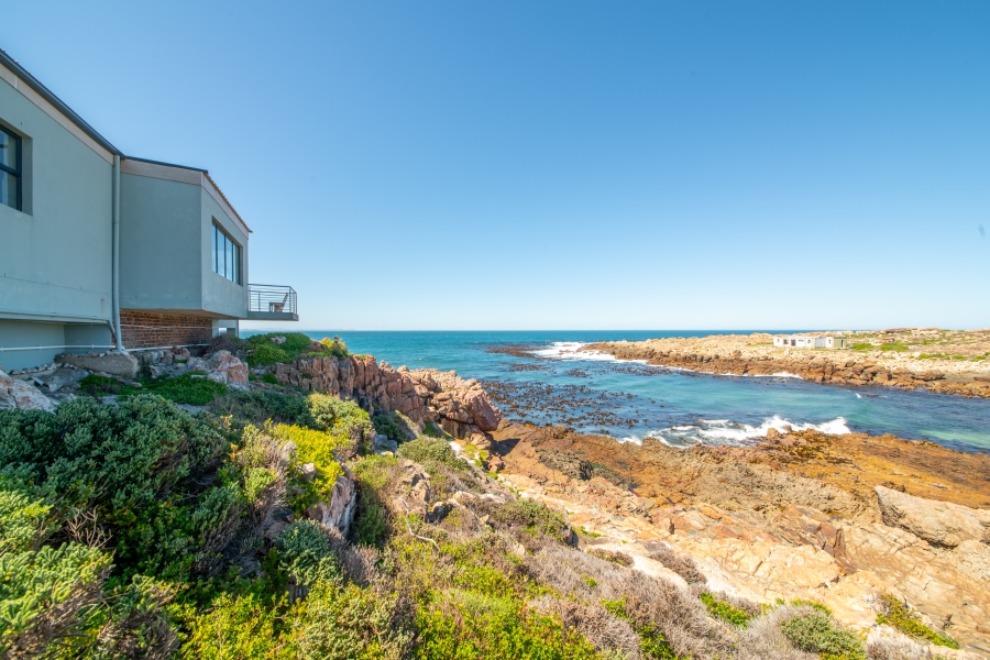 4 Bedroom Property for Sale in Sunny Seas Estate Western Cape
